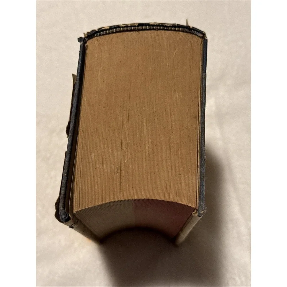 The Latest Modern Italian-English & English-Italian Dictionary